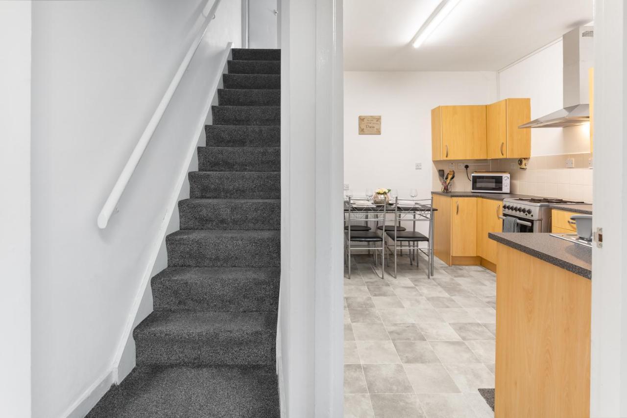 Comfortable Liverpool Townhouse - Free Parking Exteriör bild